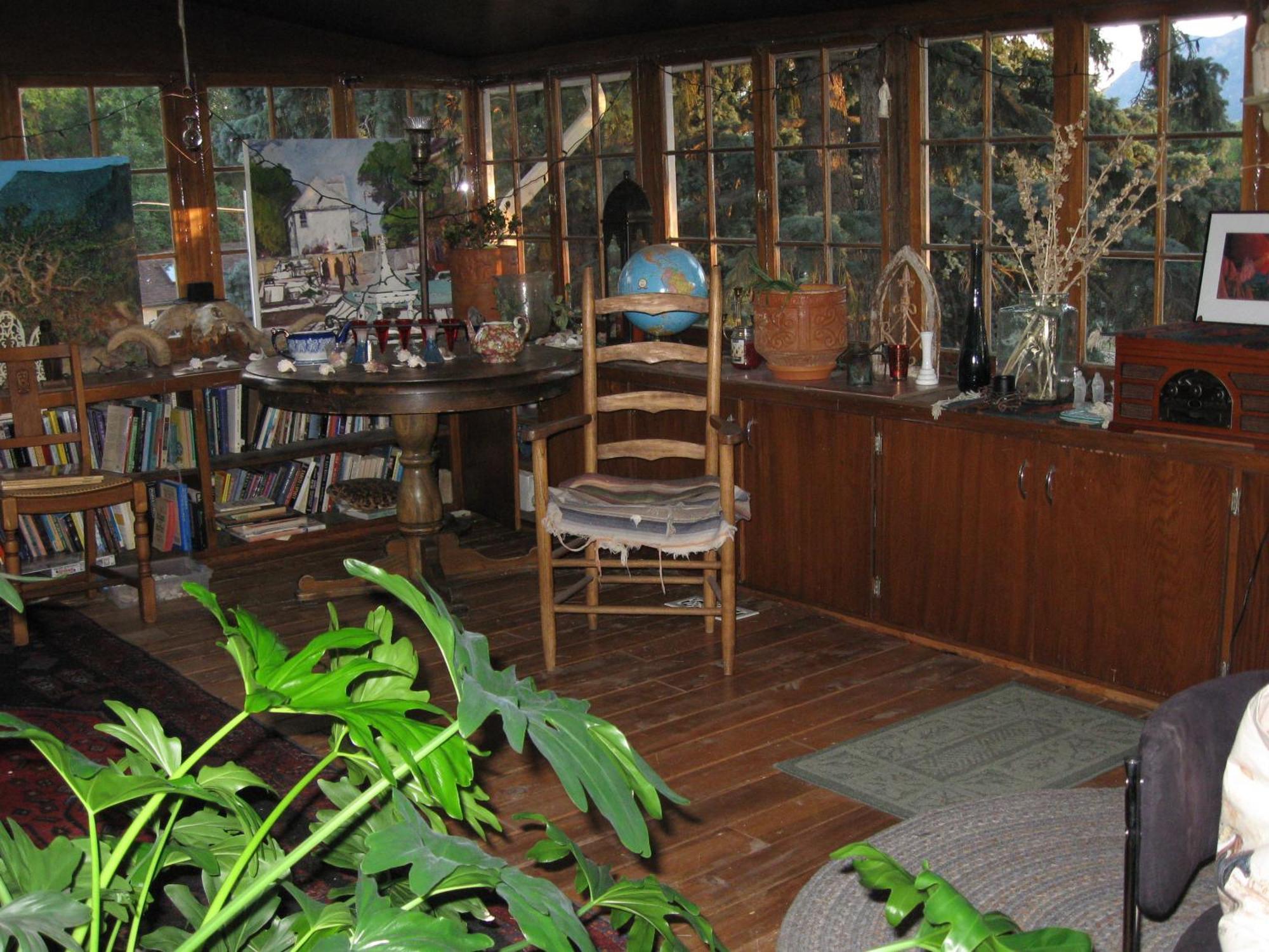 Mystic Portal 420 Guesthouse โคโลราโดสปริงส์ ภายนอก รูปภาพ